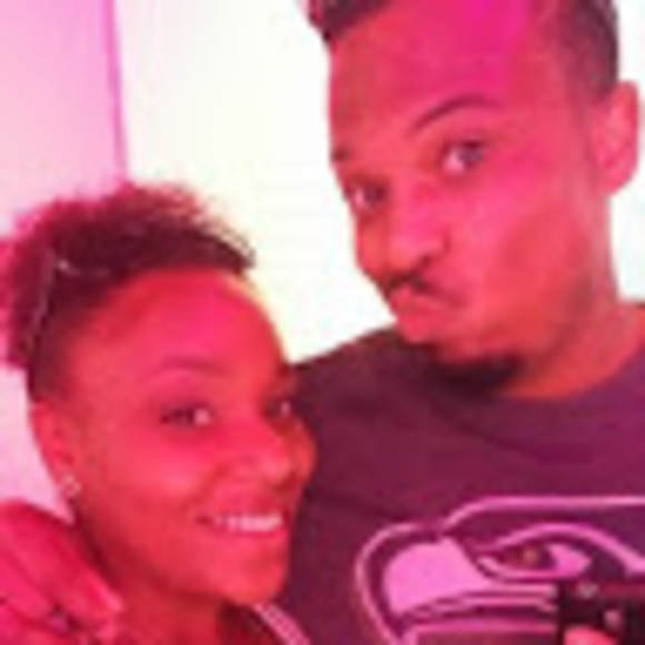 Meet your Posher, J - Picture 1 of 1